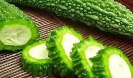 吃瓜视频lyf,lyf的瓜田奇遇记